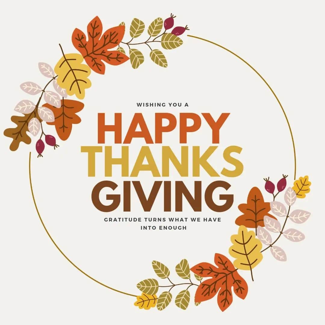 ヴィオラ・デイヴィスのインスタグラム：「Celebrating the warmth of togetherness and the joy of gratitude. Happy Thanksgiving from our family to yours. 🦃🧡💛」