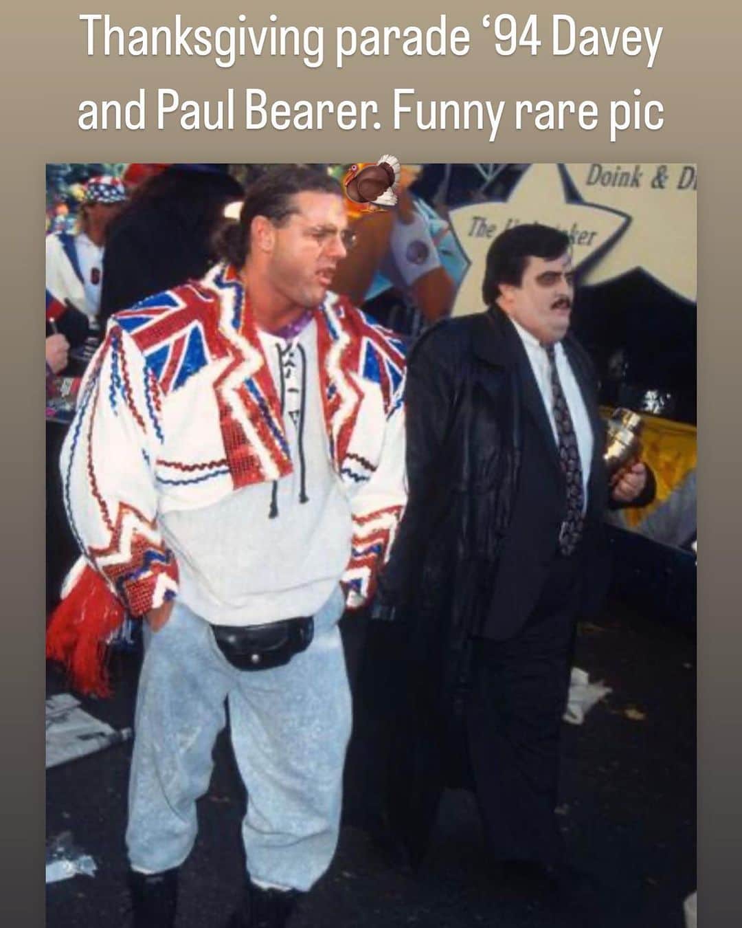 デイビーボーイ・スミス・ジュニアのインスタグラム：「Thanksgiving parade ‘94 Davey and Paul Bearer. Funny rare pic 🦃」