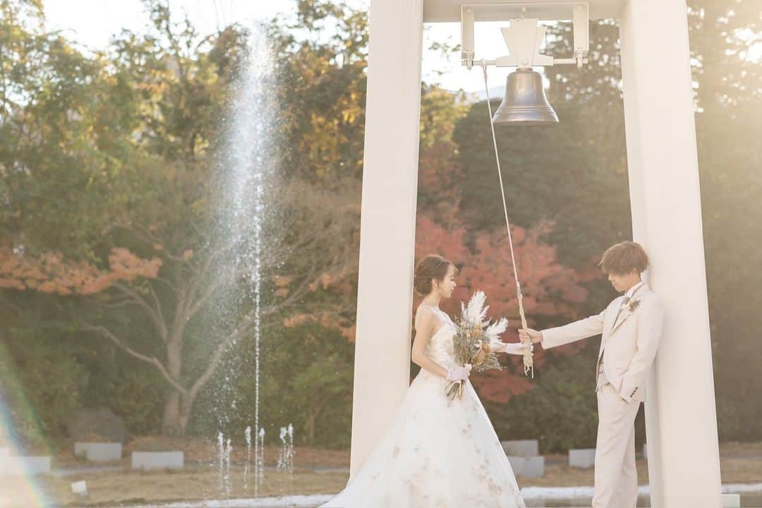 【公式】アールベルアンジェ奈良～結婚式場･ゲストハウス～のインスタグラム：「🌤️  開放感あふれる空間で アットホームに叶えられます☺️  新郎新婦様だけではなくゲストも気持ちよく 過ごしていただくことができます🫧  >>>@artbellangenara  #結婚式 #プレ花嫁 #卒花嫁 #アンジェ花嫁#アールベルアンジェ奈良 #アールベルアンジェ #結婚式準備 #奈良花嫁 #関西花嫁 #式場探し」