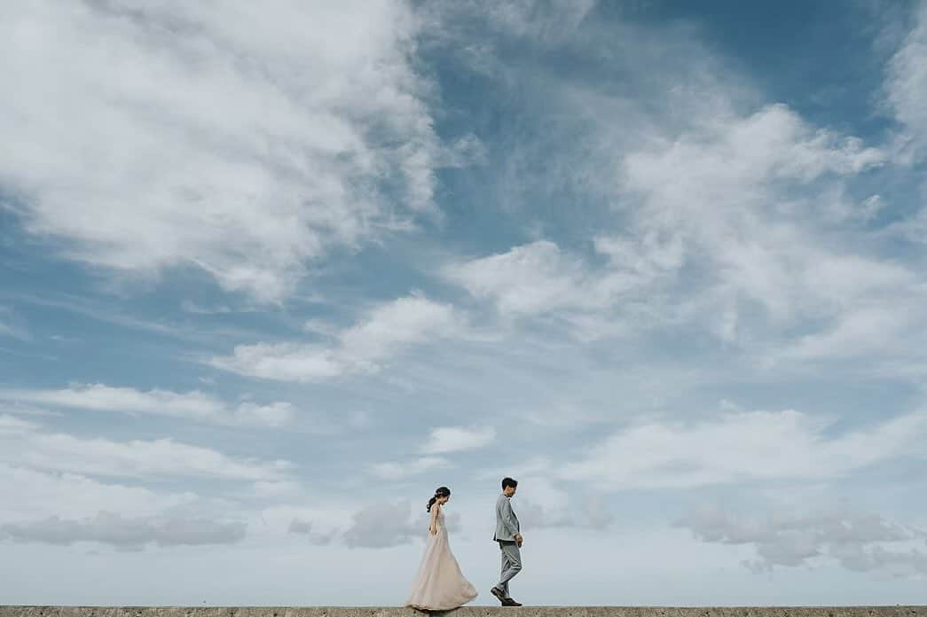 井手口瑞歩さんのインスタグラム写真 - (井手口瑞歩Instagram)「ミニチュアともぞーとみずほ🤵🏻👰🏻‍♀️ また島国行きたい🏝️ . #ブライダル #ドレス #フォトウェディング  #ウエディングドレス #ウエディング  #花嫁 #ブライダルモデル #プレ花嫁  #wedding #weddingdress  #weddingphotography #bridal #bridalmodel」11月24日 11時12分 - mizuho.04