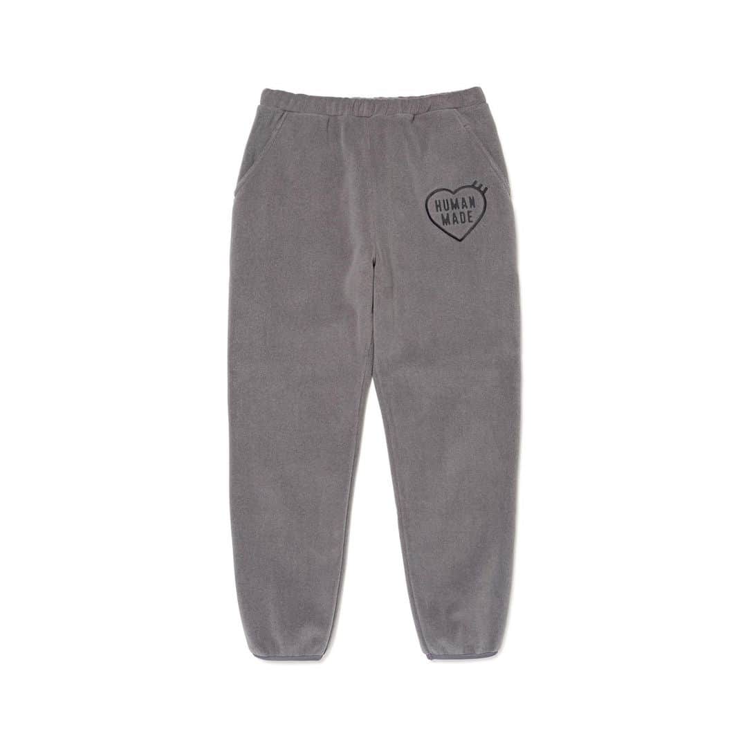 HUMAN MADEのインスタグラム：「"FLEECE PANTS” will be available at 25th November 11:00am (JST) at Human Made stores mentioned below.  11月25日AM11時より、"FLEECE PANTS” が HUMAN MADE のオンラインストア並びに下記の直営店舗にて発売となります。  [取り扱い直営店舗 - Available at these Human Made stores] ■ HUMAN MADE ONLINE STORE ■ HUMAN MADE OFFLINE STORE ■ HUMAN MADE SHIBUYA PARCO ■ HUMAN MADE 1928 ■ HUMAN MADE SHINSAIBASHI PARCO ■ HUMAN MADE SAPPORO  *在庫状況は各店舗までお問い合わせください。 *Please contact each store for stock status.  刺繍のハートロゴが特徴的なフリース素材のパンツ。リラックスタイムはもちろん、移動やワンマイルウェアとしても活躍します。  Fleece pants with an embroidered heart logo on the front. Perfect for relaxing, travel or short trips around the neighborhood.」