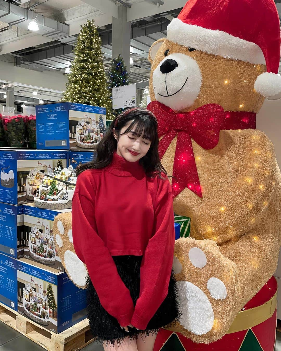 河﨑莉奈さんのインスタグラム写真 - (河﨑莉奈Instagram)「クリスマスまであと1ヶ月₍ᐢ‥ᐢ₎ ෆ  赤ニットが着たくなる季節🌲🎀」11月24日 22時39分 - rinya5588