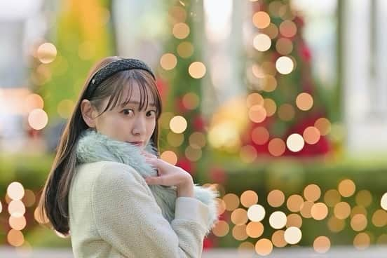 浜田コウのインスタグラム：「クリスマス前のキラキラなこの時期好き🎄✨  #mimichaton#ポートレート#イルミネーション#portraitphotography」