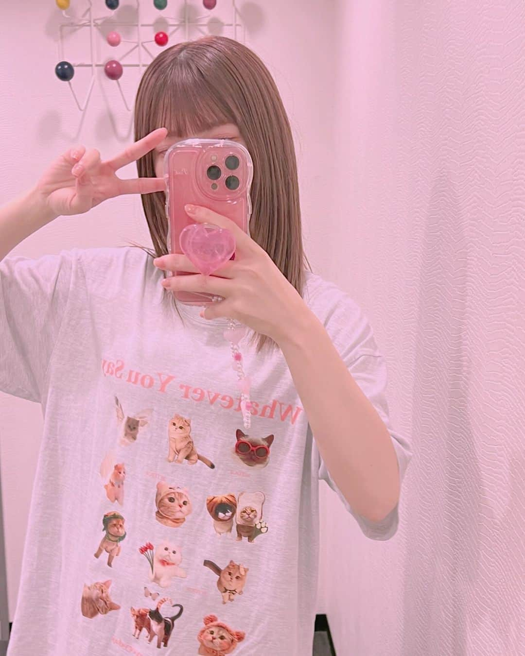 東村芽依のインスタグラム：「. 色んなねこ🐈💞 #日向坂46#東村芽依#meigram」