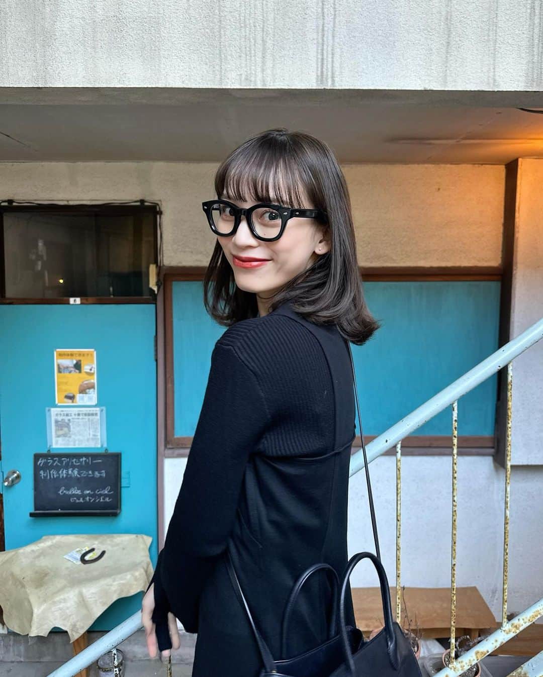 由布菜月のインスタグラム：「. 友達のおすすめではじめてあさだ荘にある定食屋さんに🍚 チキン南蛮美味しすぎて感動🥹並んだけどまたすぐ行きたい☺️ ほげちゃんコラボトップス可愛すぎ！ありがとう🤍 .」