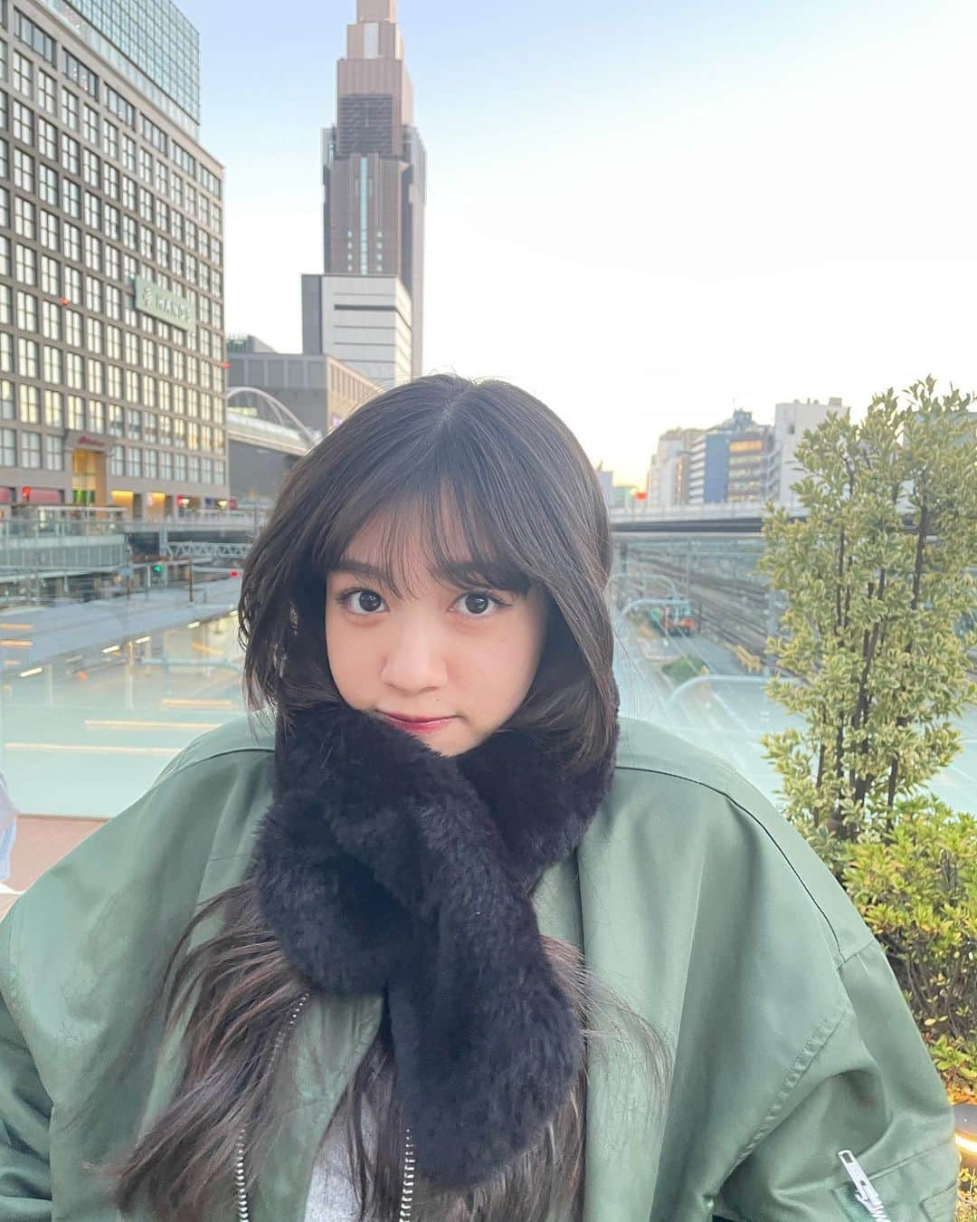 中嶋桃花さんのインスタグラム写真 - (中嶋桃花Instagram)「空がとっても綺麗でしょ？✨🥺 いっぱい撮ってもらったからいっぱい載せる♡」11月24日 21時25分 - momoka_nakajima