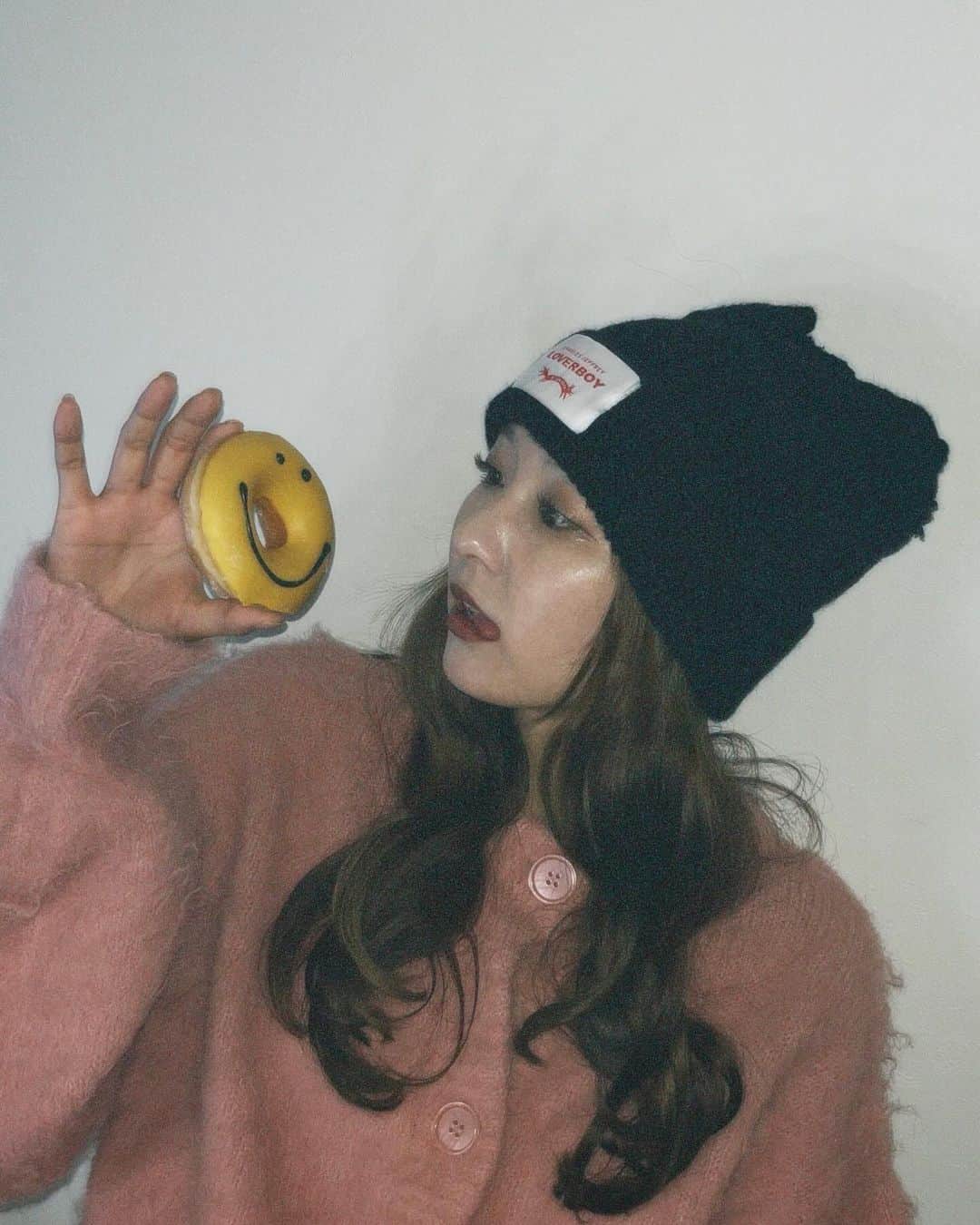 神﨑沙穏さんのインスタグラム写真 - (神﨑沙穏Instagram)「😋🍩🤍」11月24日 21時35分 - i_am_saon