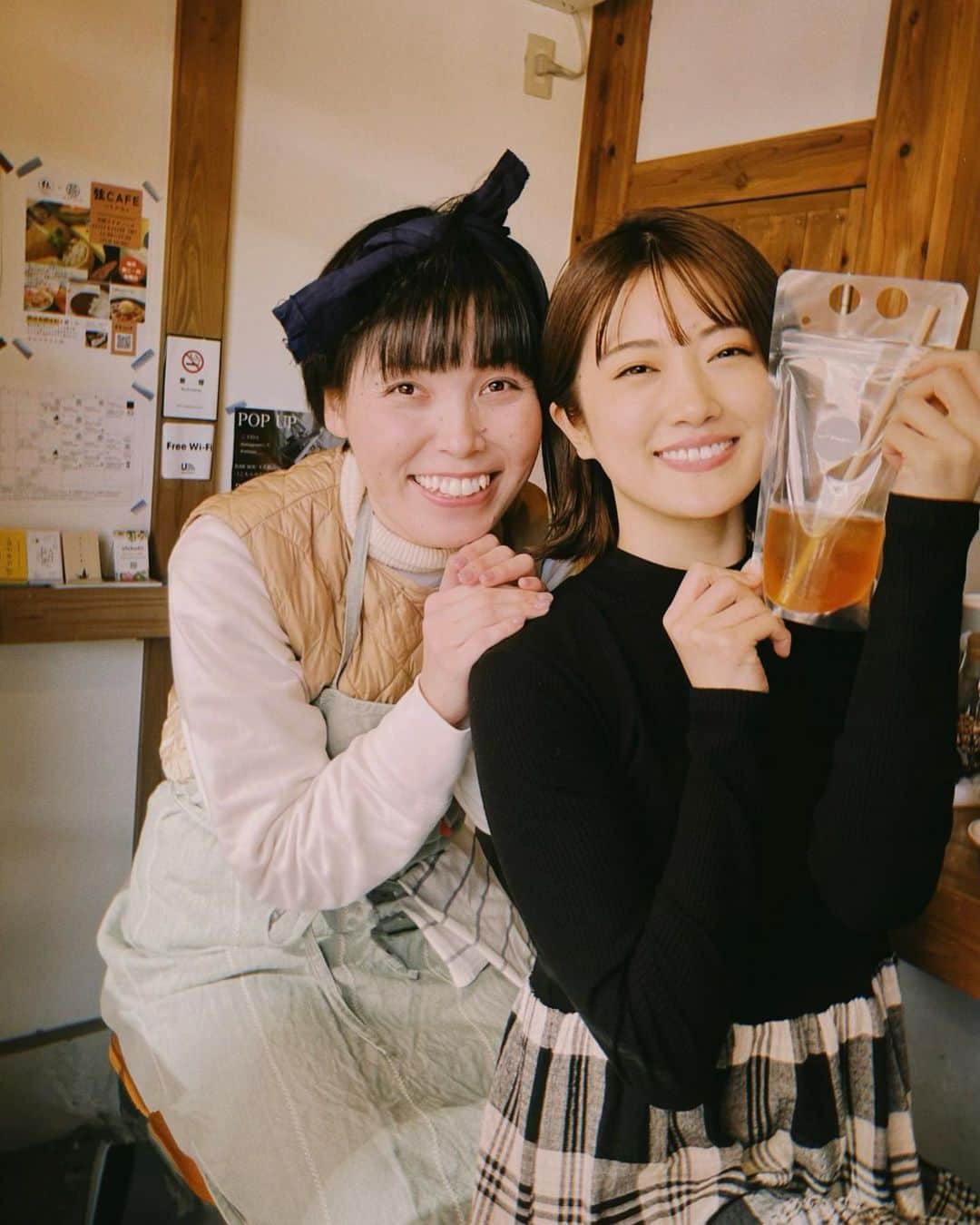 樋口日奈のインスタグラム：「誠子マルシェ ずっと居たくなってしまう、とても穏やかな空間でした。  そして久我山をちょっぴり散策！  #東京 #散歩 🚶‍♀️」