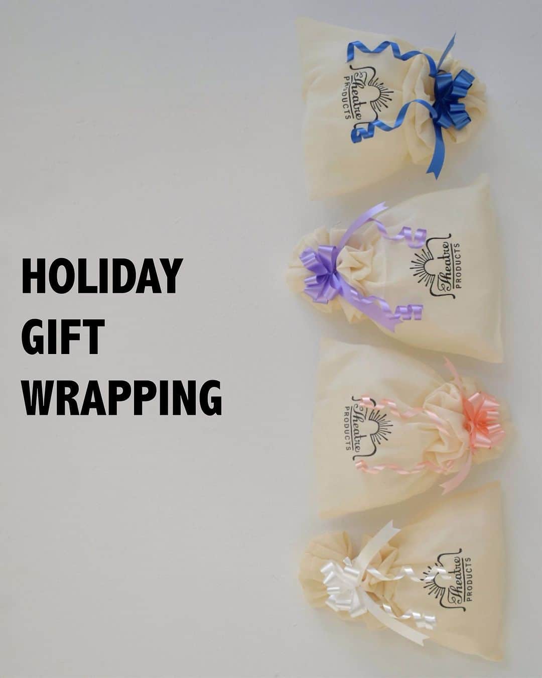 シアタープロダクツ表参道本店のインスタグラム：「HOLIDAY GIFT WRAPPING  11月25日（土）より、ギフトシーズンに合わせた期間限定のクリスマスラッピングをご用意しております。 ブルー、パープル、ピンク、ホワイトの4色の中からお選びいただけます。  大切な方へのプレゼントや自分へのご褒美を探しに、ぜひシアタープロダクツへお越しください。  開催期間:11月25日（土）〜12月25日（月）  開催店舗:シアタープロダクツ表参道店、OMOTESANDO ONLINE  #theatreproducts #シアタープロダクツ #omotesando #christmas #クリスマスプレゼント #クリスマス #ギフト #プレゼントにおすすめ #プレゼント #クリスマスプレゼント」