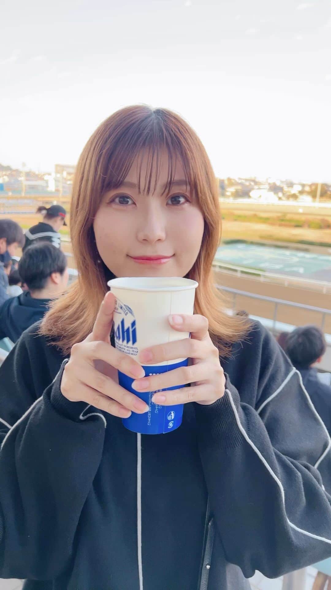 のインスタグラム：「ビール女子。3671」