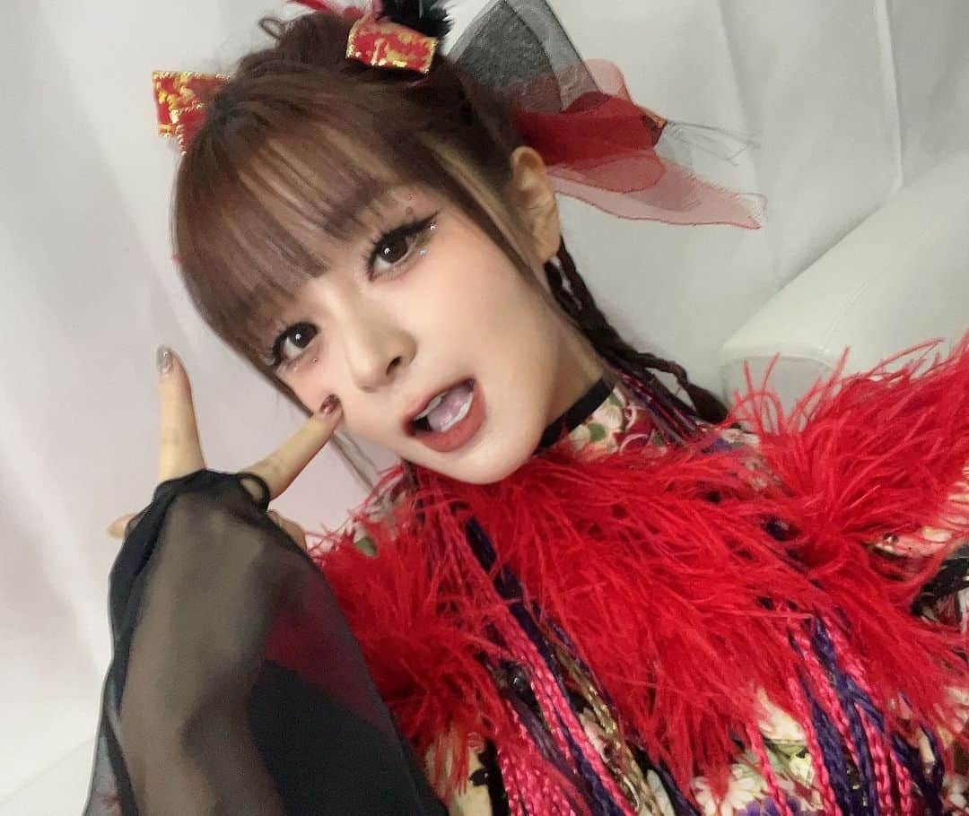 MARiAさんのインスタグラム写真 - (MARiAInstagram)「我最爱的家人♡ 明天见😘😘😘 超期待🤩  #GARNiDELiA #MARiA #美依礼芽 #小美」11月24日 22時12分 - maria_grnd