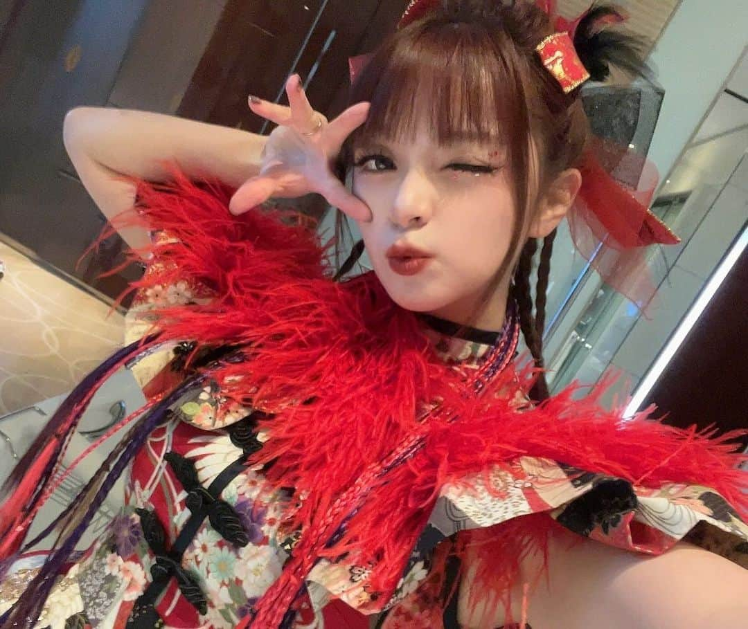 MARiAのインスタグラム：「我最爱的家人♡ 明天见😘😘😘 超期待🤩  #GARNiDELiA #MARiA #美依礼芽 #小美」