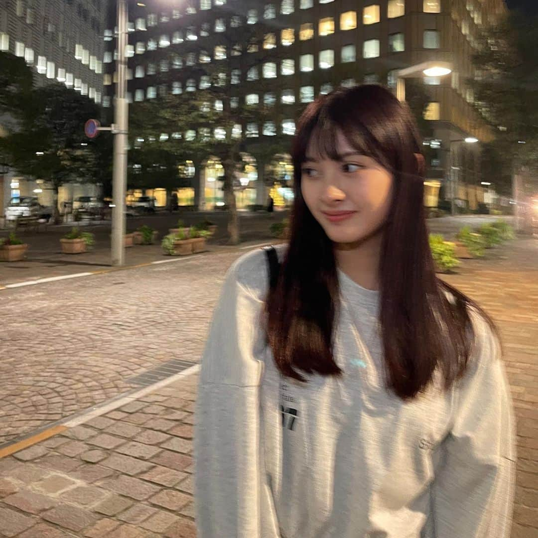 鵜川もえかさんのインスタグラム写真 - (鵜川もえかInstagram)「♡ 明日からまた寒くなるみたい😖🍃」11月24日 22時05分 - moeka__ukawa