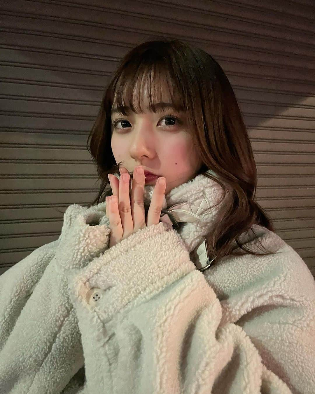 梅原麻緒さんのインスタグラム写真 - (梅原麻緒Instagram)「夜はほんとに寒いでもこの季節に散歩するのめっちゃ好きー！」11月24日 22時16分 - teratera_mao