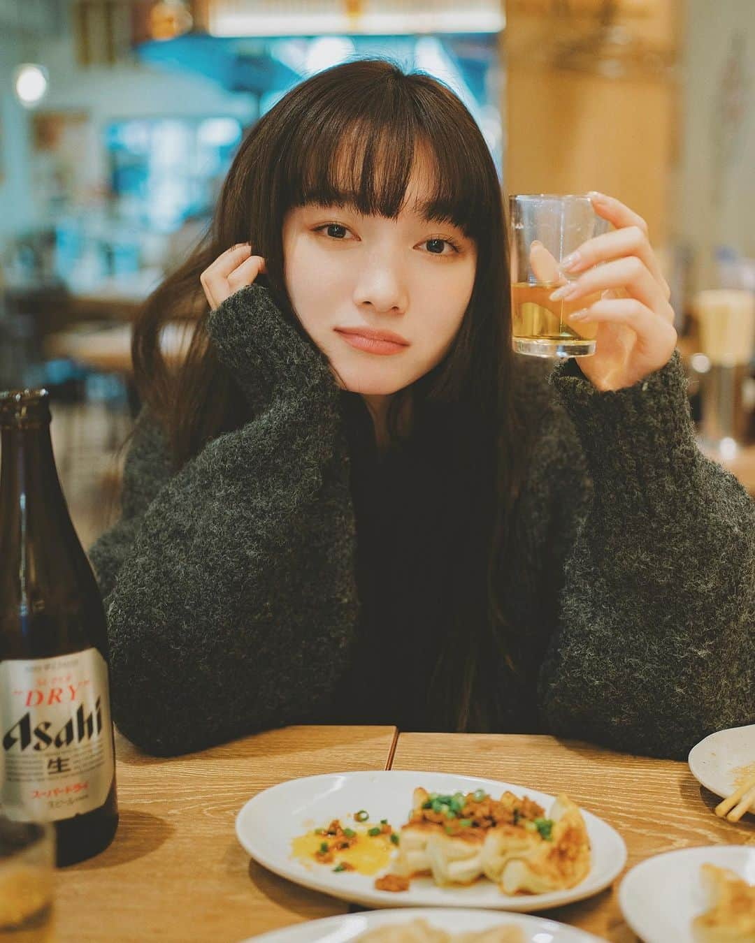 佐藤俊斗さんのインスタグラム写真 - (佐藤俊斗Instagram)「Nana Shinnoo @nanagirl7   #🥟  #🍺」11月24日 22時26分 - shuntosato