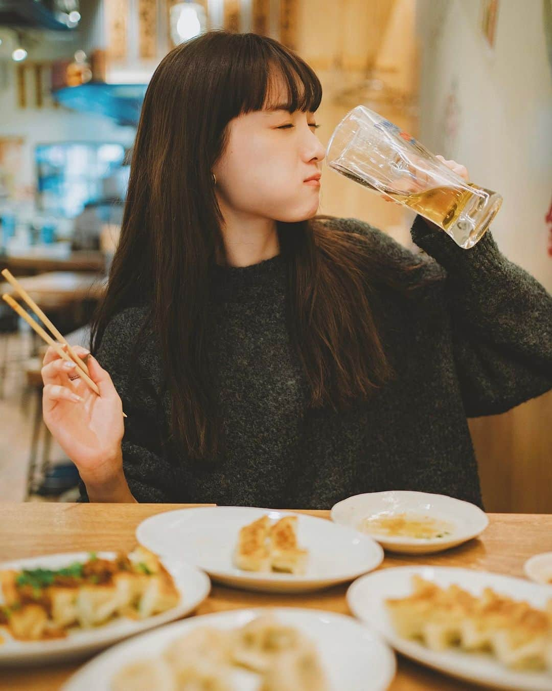 佐藤俊斗さんのインスタグラム写真 - (佐藤俊斗Instagram)「Nana Shinnoo @nanagirl7   #🥟  #🍺」11月24日 22時26分 - shuntosato