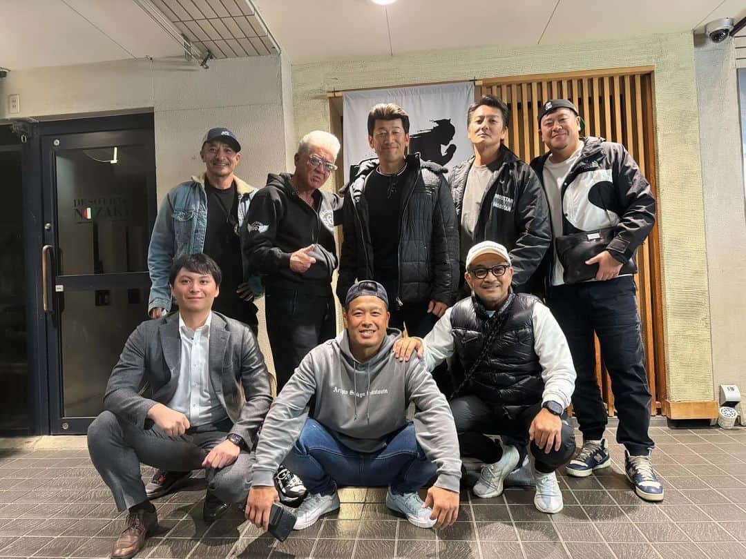 のインスタグラム：「横浜DNAベイスターズ 三浦番長を囲んでの 2023年のお疲れ会でした 来年こそ日本一👍」