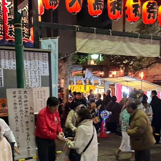 菅原一秀さんのインスタグラム写真 - (菅原一秀Instagram)「練馬駅前の #大鳥神社 で #二の酉。祝日とあってものすごい参拝客て賑わいました。次々とお声がけをいただき、感謝！感謝！感謝！です。#菅原一秀 #東京９区 #すがわら一秀 #経済産業大臣 #自民党衆議院議員 #練馬区 #練馬」11月24日 13時40分 - sugawaraisshu