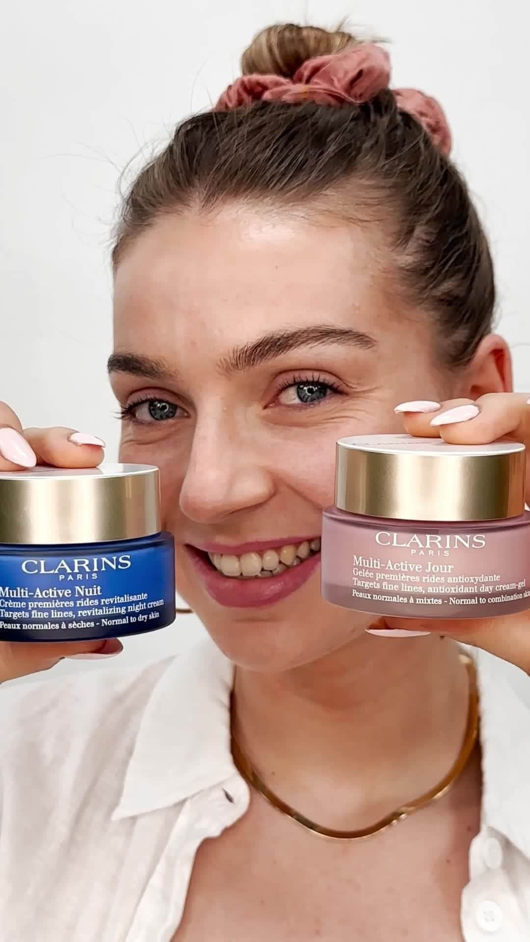 Clarins Australiaのインスタグラム：「Skin needing a little extra boost in the Aussie summer? Why not reach for Multi-Active Day and Night creams to add a little hydration and moisture to your skincare routine 💕⁣ ⁣ #Clarins #SkincareRoutine #Holiday」