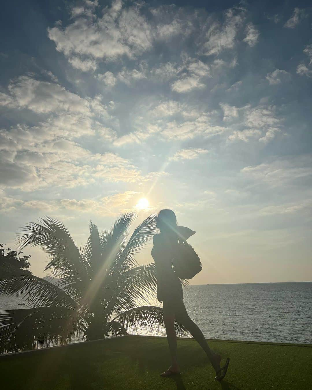 ソヒョンさんのインスタグラム写真 - (ソヒョンInstagram)「perfect weather🌊」11月24日 15時47分 - seojuhyun_s