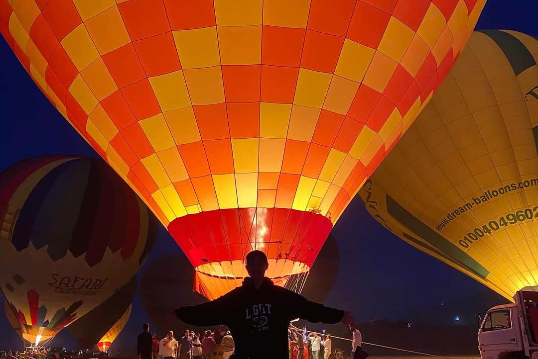 青山有紀さんのインスタグラム写真 - (青山有紀Instagram)「エジプトで乗った気球🩷」11月24日 15時45分 - yukiaoya