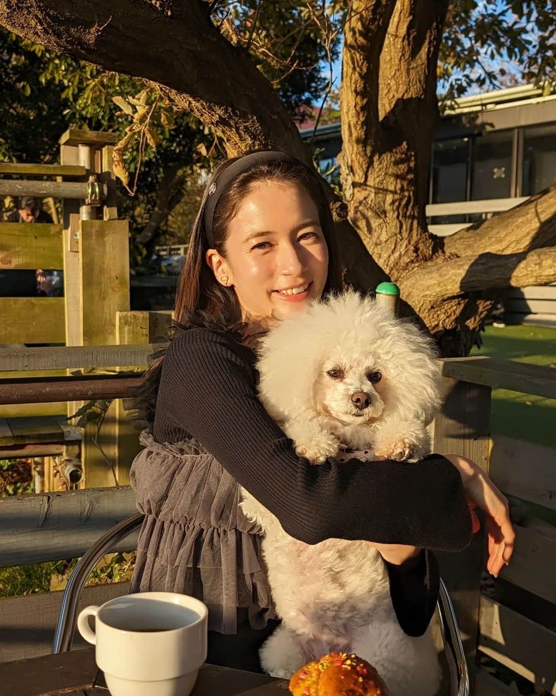 宇内梨沙のインスタグラム：「わたしのパワースポット🥰  雑誌「FRaU」でも 神奈川でおすすめの場所として紹介しました。  帰りの時間が ちょうど日没で綺麗🗻」