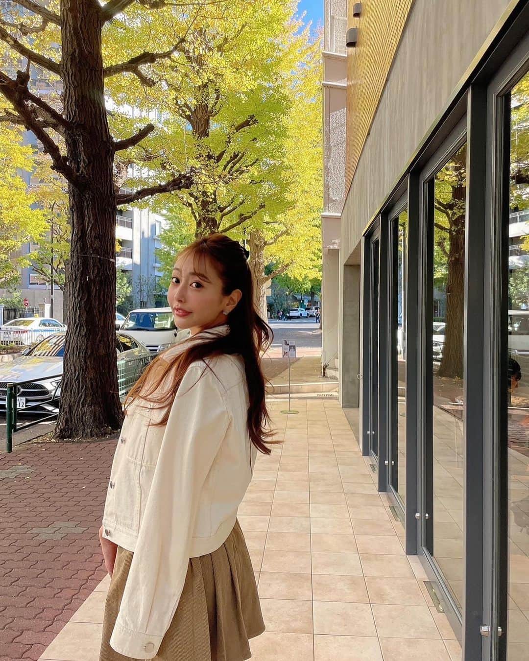 佐野友妃子さんのインスタグラム写真 - (佐野友妃子Instagram)「@shein_japan ののコーデたち🦋🦋🤍  クーポンコード：BFJP435 割引率：お買い上げ金額1～5,999円まではセール価格より15%OFF、6,000円以上は20%OFFになるんだって🤍🤍🤍 12月末日まで利用できるよ👶🏼  着用商品ID： 23381935 21190989 23698653  試すたび、好きが見つかる。 届くたび、好きが増えてく。  #PR #SHEINblackfriday #SHEINGoodFinds #SHEINforAll #loveshein #ad #saveinstyle」11月24日 17時02分 - yukikosano1111