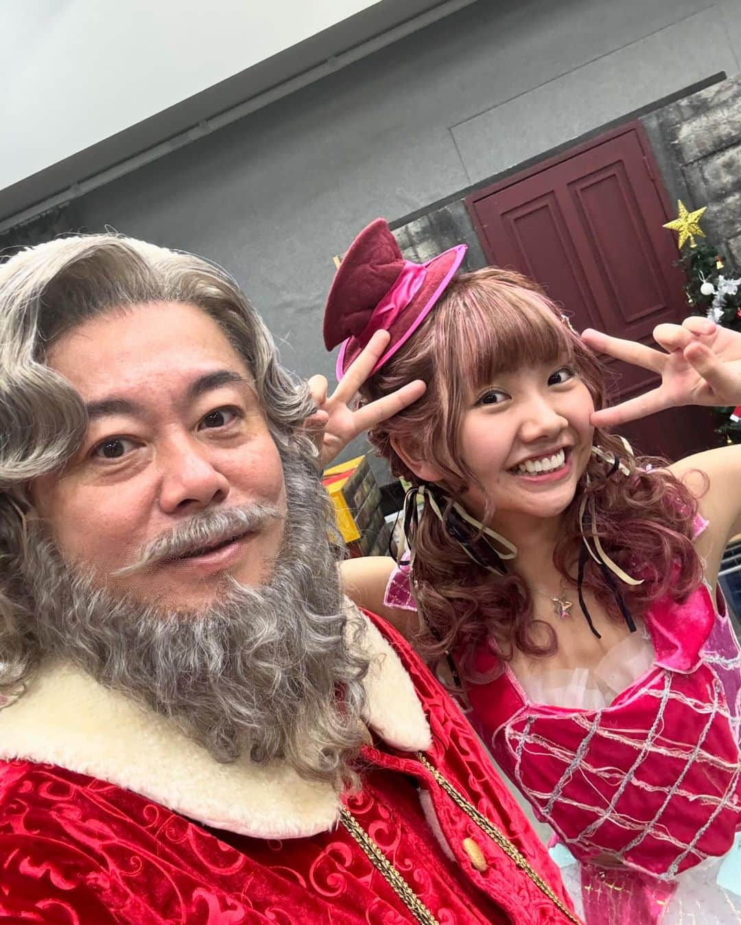 堀江貴文さんのインスタグラム写真 - (堀江貴文Instagram)「#christmascarol #christmas #クリスマスキャロル2023 #musical #ミュージカル #チケット絶賛発売中 https://christmascarol.jp」11月24日 17時03分 - takapon_jp