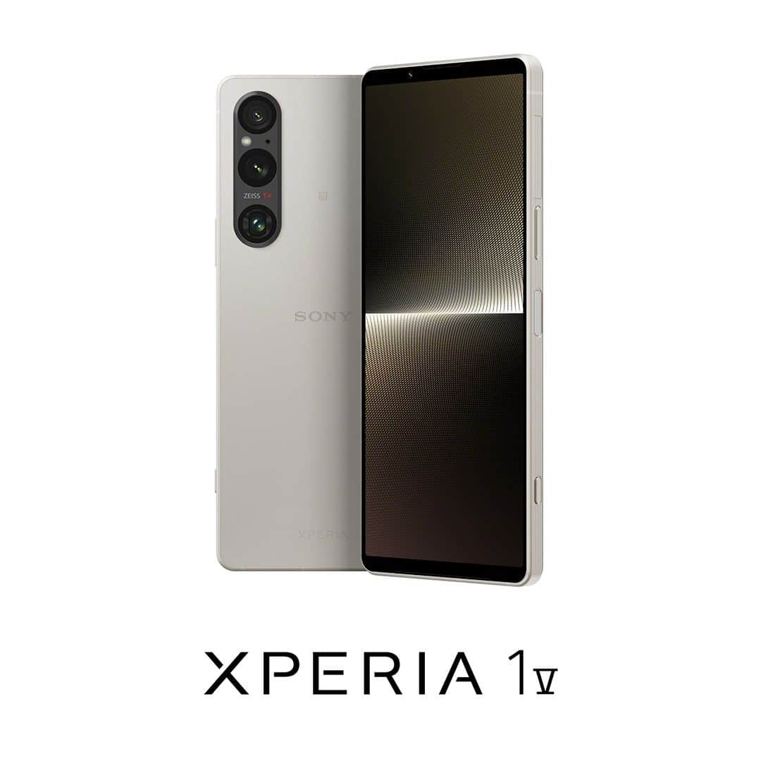 Sony Mobileさんのインスタグラム写真 - (Sony MobileInstagram)「In collaboration with elite eSports players, Xperia 1 V was created with one goal in mind: victory! Optimised with Snapdragon Elite Gaming™ players can enjoy a superior gaming performance.  #Sony #Xperia  #SonyXperia #Xperia1V #MobileGaming」11月24日 17時30分 - sonyxperia