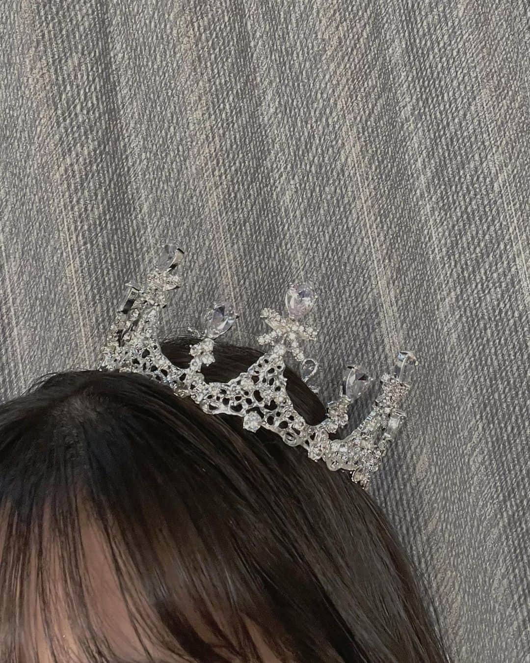 井上玲音のインスタグラム：「・ ・ 👑*ﾟ  #井上玲音」