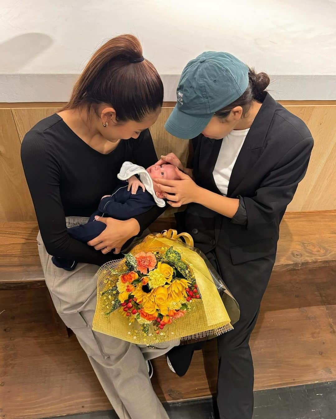 木佐貫まやさんのインスタグラム写真 - (木佐貫まやInstagram)「久しぶりの…🤍  @binkyofficial チームの皆様いつもありがとうございます✨  そしてじんちゃんおりこうさんにしていてくれて ありがとう😊」11月24日 17時42分 - maaayaofficial