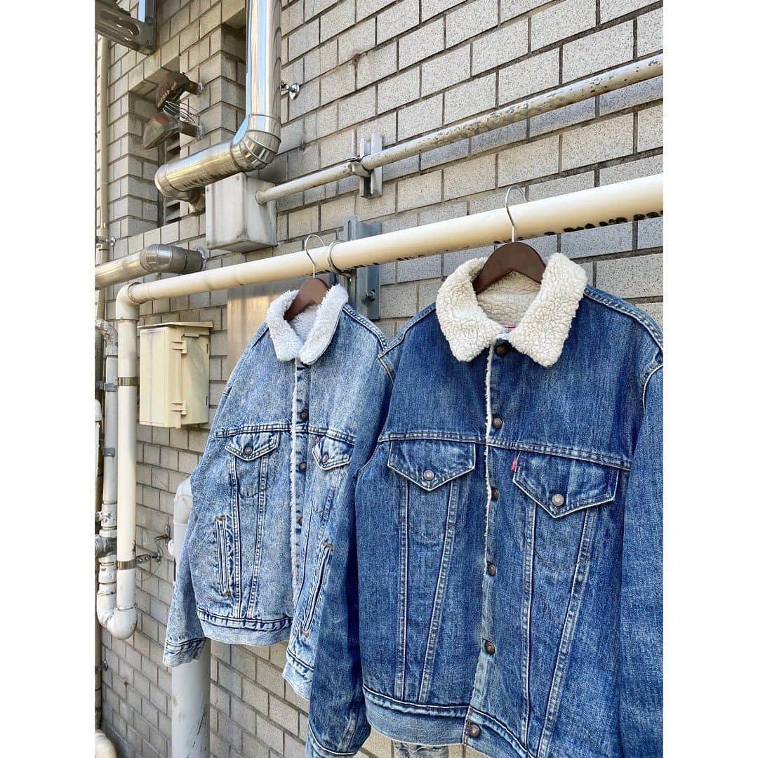 古着屋フラミンゴ下北沢店のインスタグラム：「⠀ 【 levis sherpa trucker jacket 】  ㅤㅤㅤㅤㅤㅤㅤㅤㅤㅤㅤㅤㅤ#古着 #古着屋 #古着mix #東京 #下北 #下北沢古着 #フラミンゴ下北沢店 #levis #denimjacket #リーバイス #デニムジャケット #fashion #tokyo #shimokitazawa #vintage #vintagefashion #vintageclothing #vintagestyle #usedclothing #2hand #instagood #tflers #ootd #outfit #いいね返し #优质的 #下北泽　#빈티지 #시모키타자와」