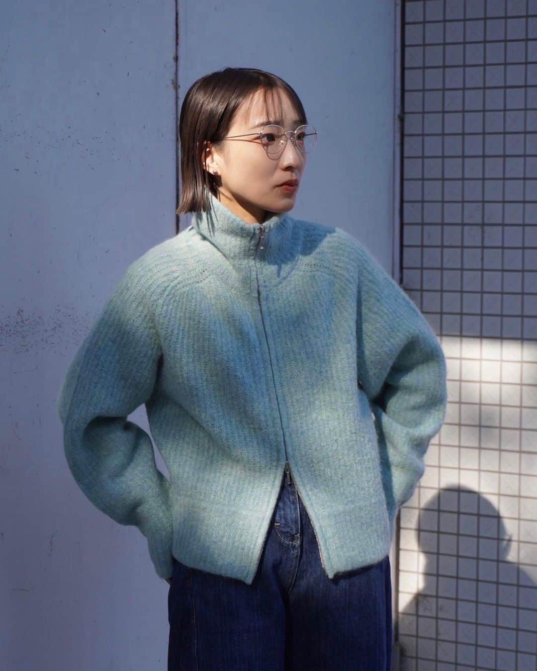 1LDKのインスタグラム：「〈 MY___ 〉 ⁡ "CROPPED DRIVERS KNIT" COL: MINT / YELLOW / CHARCOAL SIZE: FREE ¥37,400 TAX IN ⁡ モヘヤ混の柔らかい生地感とメランジカラーが魅力的なドライバーズニット。 すっきりとしたクロップド丈が女性らしく、フルジップで様々な着方を楽しめる1着です。 ⁡ 着用詳細 MINT: 155cm YELLOW: 170cm CHARCOAL: 167cm ⁡ 取扱店舗 1LDK apartments. ( @1ldk_apartments )  1LDK AOYAMA ( @1ldk_aoyama ) 1LDK kyoto ( @1ldk_kyoto ) 1LDK annex ( @1ldk_annex ) 1LDK ONLINE STORE ⁡ #my_1ldk @my___official #1ldk #1ldkapartments #1ldkaoyama #1ldkkyoto #1ldkannex #1ldkshopofficial」