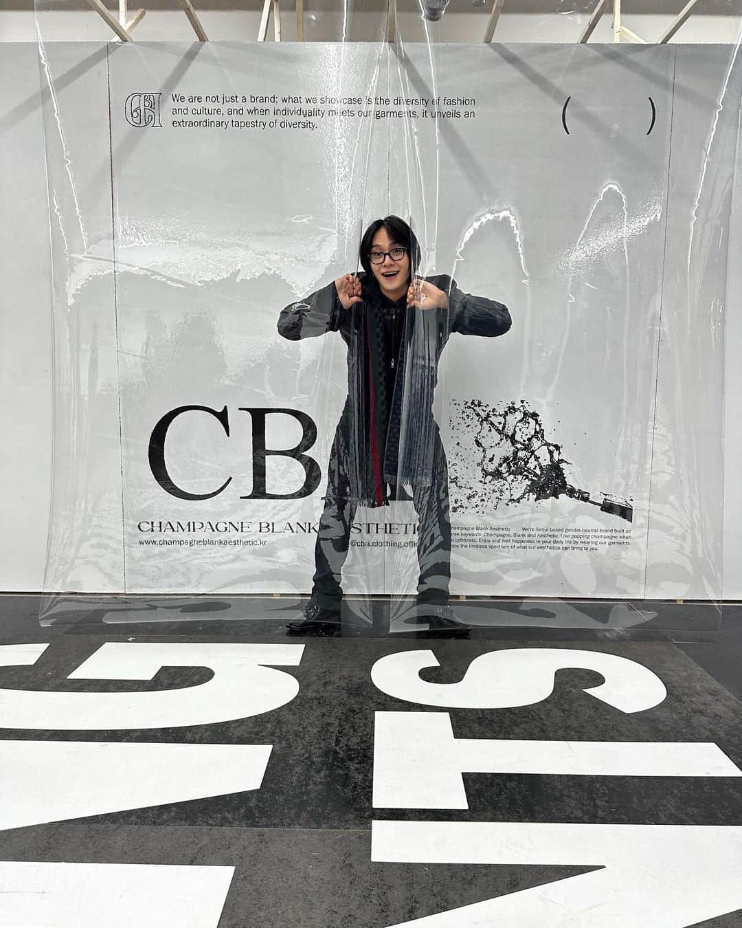 クォン・ヨンドンさんのインスタグラム写真 - (クォン・ヨンドンInstagram)「@cba.clothing.official 🫧」11月24日 18時38分 - _______youngmoney