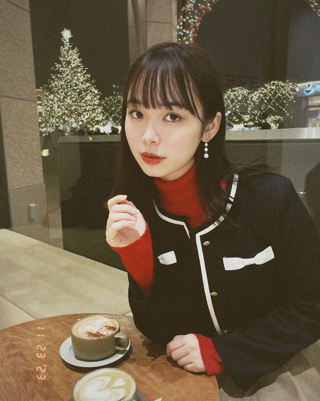 大友樹乃のインスタグラム：「☺︎☺︎☺︎ 今年もクリスマスが待ちきれない♥️🌹」