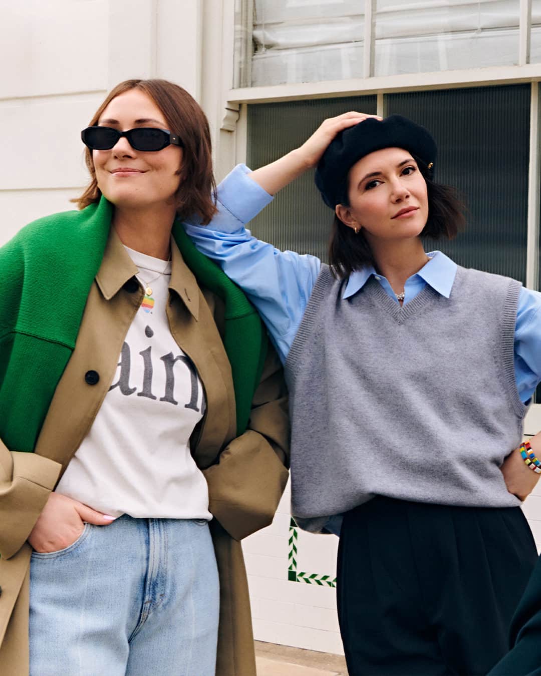MR PORTERのインスタグラム：「Here’s an unbelievably obvious statement: women can and should shop for menswear on MR PORTER. And we don’t mean for friends or partners or dads, we mean for themselves. It may seem daunting to shop a site on which all the models are male and the sizing is completely different from what you’re used to. But that’s sort of the fun of it. And, if you keep a tailor on speed dial, then you have nothing to worry about. Three MR PORTER staffers, Ms Sophie Watson, Ms Lili Göksenin, and Ms Emily Lucas, demonstrate how you can make menswear your own through the link in the bio.  Words by: @sophie_robyn, @liligoks and @emilyelucas Photography by: @suleikamueller Styling by: @charlieschneiderjacobson」