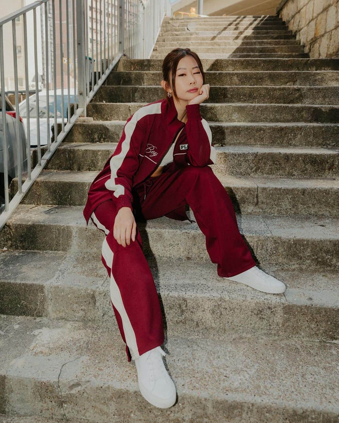 BOY LONDONのインスタグラム：「cozy fits in my favorite fall weather in the +852  @boylondon black friday sale is live! shop now for up to 50% off (free International shipping over £150.00)」