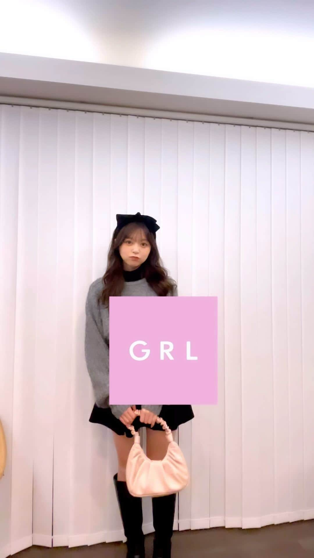 山本杏のインスタグラム：「冬はどんな所にデート行きたい？  #GRL #グレイル #GRL購入品 #グレイル購入品  ・ ・ #アイドル #Popteen  #jk2 #jk #SJK #jkブランド  #あんころ  #メイク #リール #リール動画 #tiktok #エフェクト #reels #06  #06line  #おすすめ #fyp #fypシ #grlコーデ #冬コーデ #冬服コーデ #ガーリーコーデ #カジュアルコーデ #デート服」