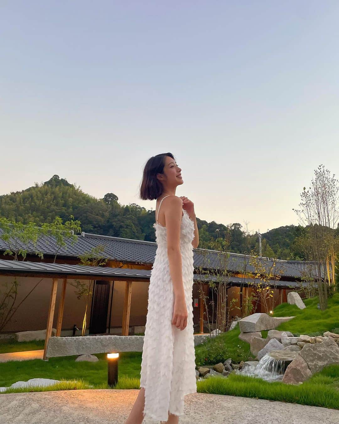 のインスタグラム：「. itsukiriさんでの動画は今回で最終回🎥 最後は、いすみ市の食材を使った贅沢なディナー🍽️ そしてスイーツをかけたゲームと☺︎  本当に幸せな撮影でした🤍 ありがとうございました🙇🏻‍♀️✨」