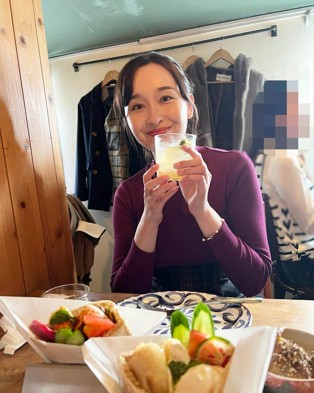 並木万里菜さんのインスタグラム写真 - (並木万里菜Instagram)「めぐとごはん行った時の写真 二枚載せ忘れました🥺🫶 @ugajin_megu   音楽の話しばかりしてたね👏  #宇賀神メグ#TBS #並木万里菜#テレビ朝日#アナウンサー」11月24日 19時31分 - marina_namiki