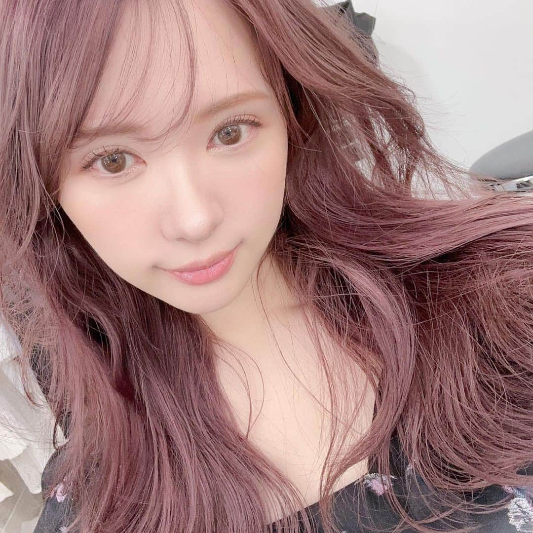 河西美希のインスタグラム：「ちと大人めスタイル  だいぶ年齢は大人ってコメントは受け付けません( ῀ᢦ῀ )」