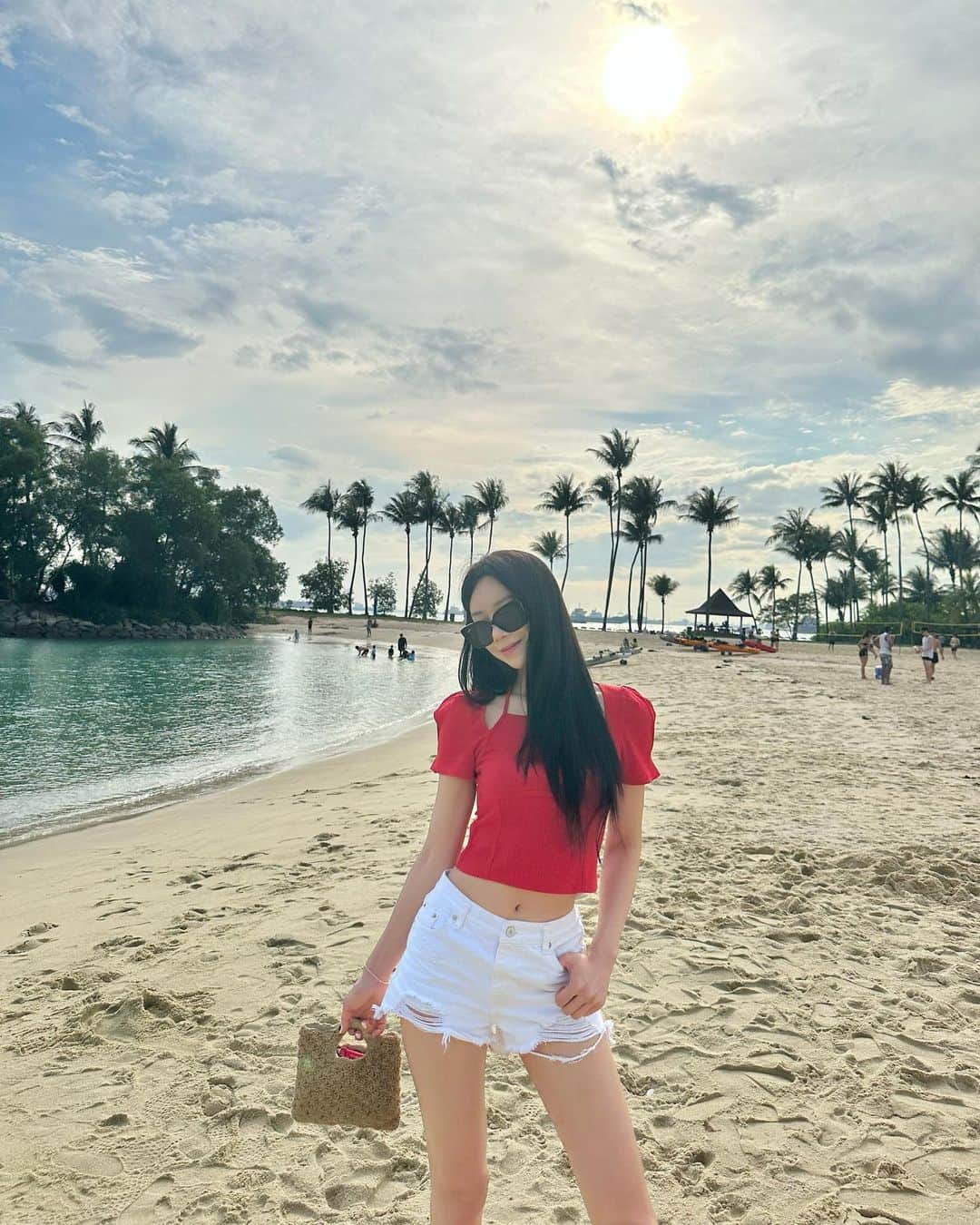 ユジのインスタグラム：「아름다웠던 센토사🏝️」