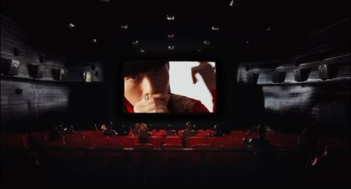 SHOW-GOのインスタグラム：「"Odessa Feel the Vibration" テアトルシネマグループのカスタムメイド音響システム「odessa」のPVに出演しております。 ぜひ劇場で僕のBeatboxを体感してみてください🍿🎥」