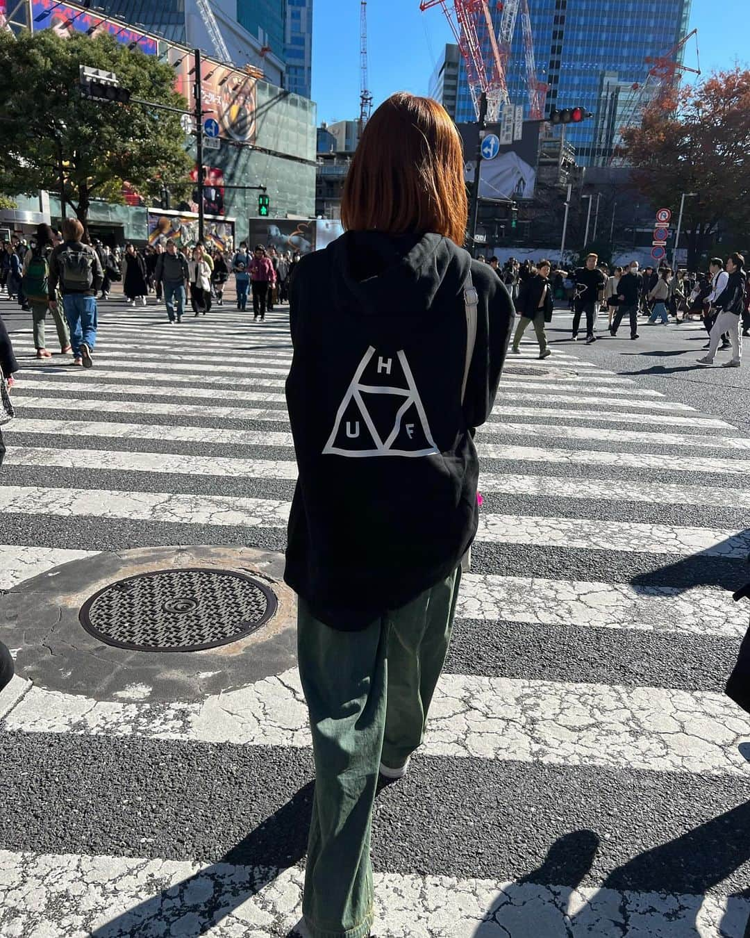 かこさんのインスタグラム写真 - (かこInstagram)「いつかの渋谷😑🙂 #東京 #渋谷 #スクランブル交差点 #huf #stussy #balenciaga #大食い #はらぺこツインズ #双子」11月24日 19時51分 - harapeko__kako