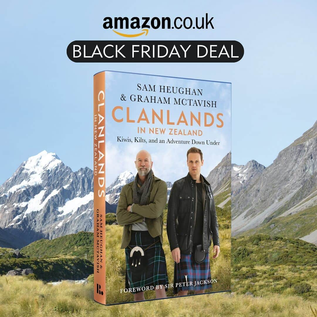 サム・ヒューアンのインスタグラム：「Black Friday @amazon deal for Clanlands In New Zealand!  A deal, a dolphin-spotting dog would enjoy! 🐶 🐬   (Link in stories)」