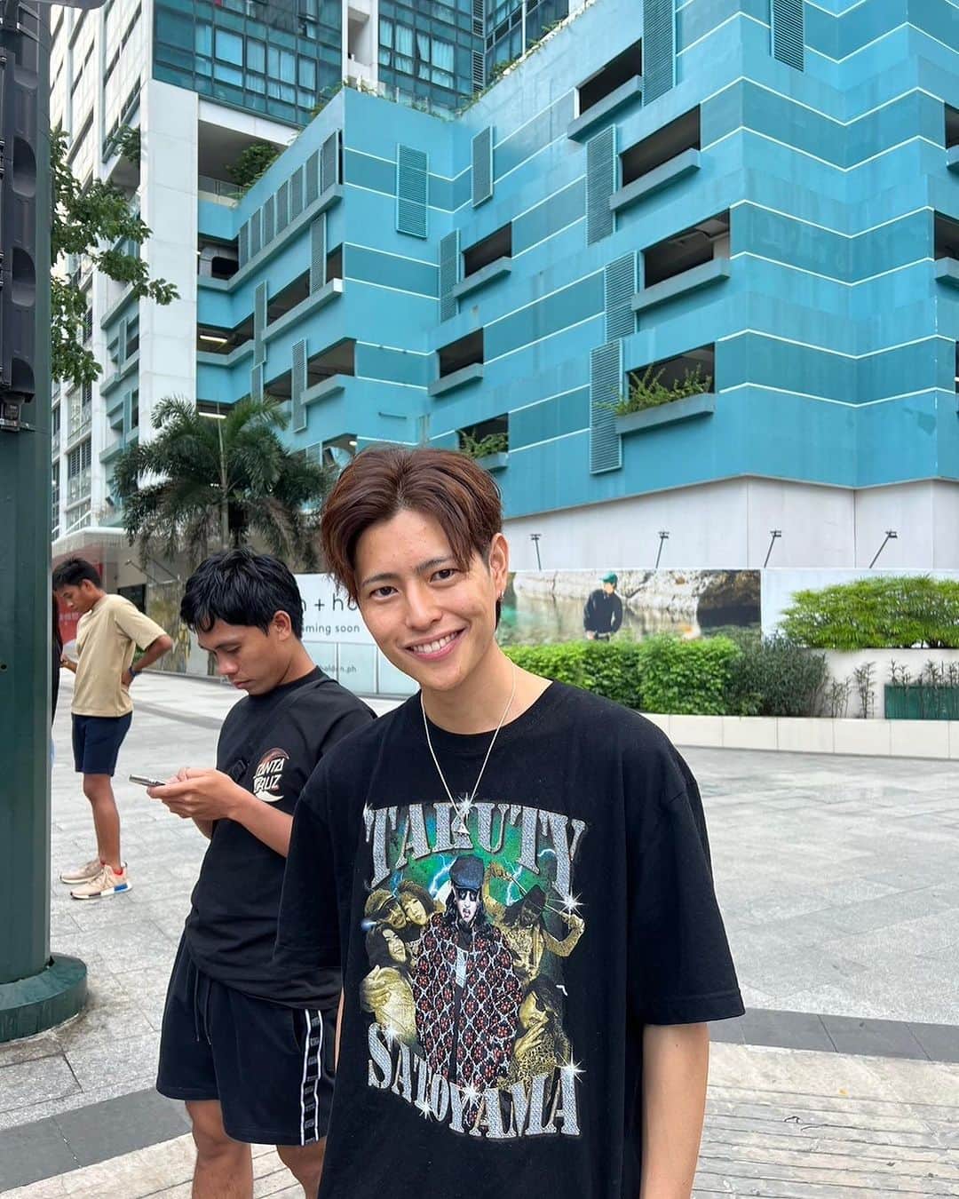 FumiShun BASEのインスタグラム：「Jungle man suddenly become social media boy🤣 @gucongyamyam」