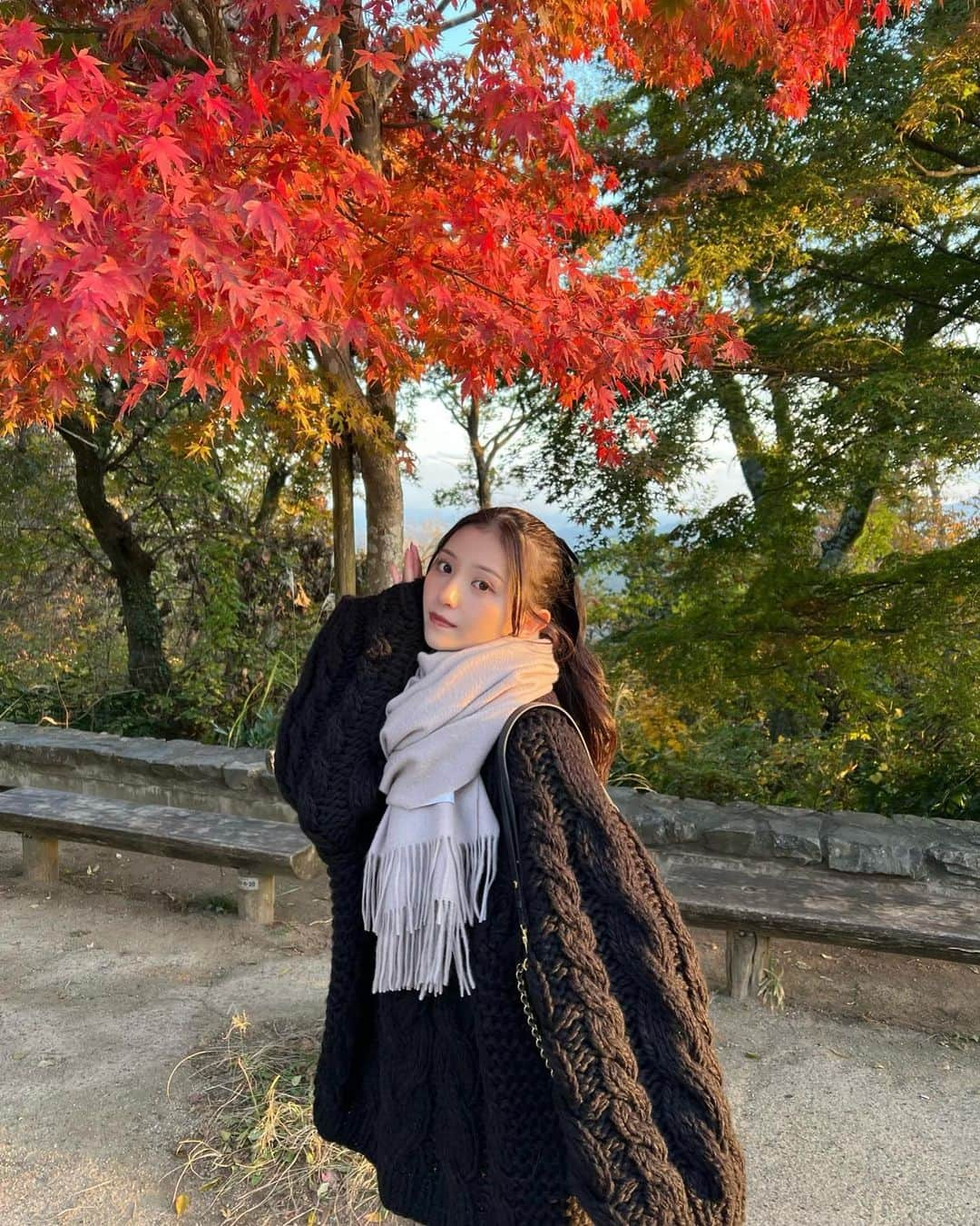 吉井美優のインスタグラム：「紅葉綺麗だった 🌬🍁」