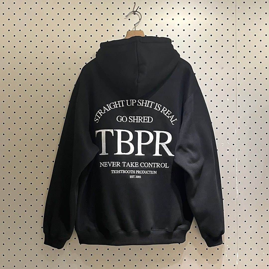 BEAMS JAPANさんのインスタグラム写真 - (BEAMS JAPANInstagram)「＜TIGHTBOOTH PRODUCTION＞ Mens STRAIGHT UP HOODIE ¥19,800-(inc.tax) Item No.11-13-0559 BEAMS JAPAN 2F ☎︎03-5368-7317 @beams_japan #tightboothproduction #beams #beamssurfandsk8 #beamsjapan #beamsjapan2nd Instagram for New Arrivals Blog for Recommended Items」11月24日 20時21分 - beams_japan