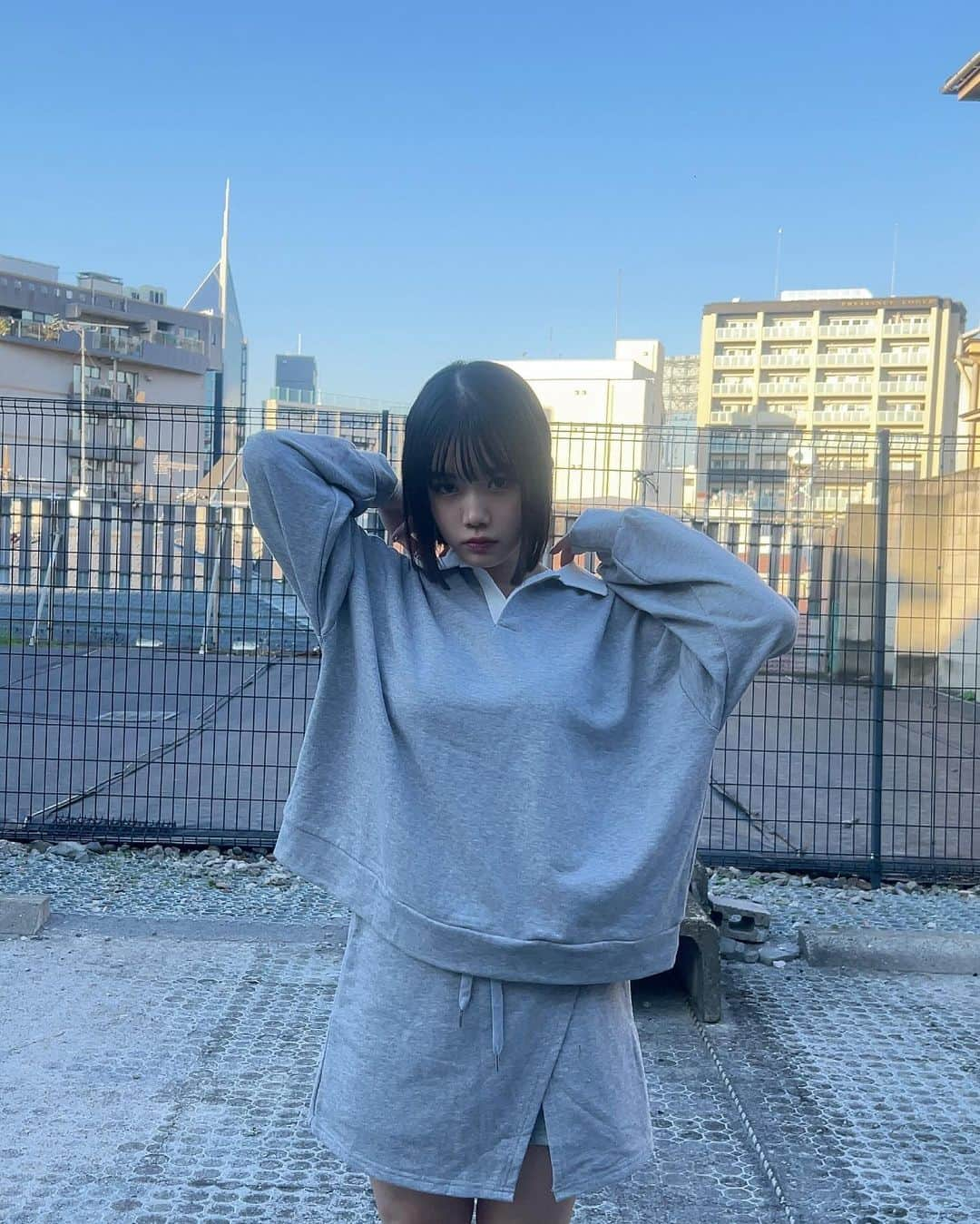 佐藤そるとさんのインスタグラム写真 - (佐藤そるとInstagram)「冬なのにたまーーーーにお昼あったかくて、季節感バグる🐌💧 最近のあたしのテーマは自分っぽいシンプル‼︎全然、ゴテゴテだけどそれが可愛い艸 今年の冬はいつもと違うスタイルがイイと思ってSHEINで色々漁ったの🎀 このスタイリングは一部に過ぎないからYouTube覗いて普通に⁇💢  商品ID 21516964 18284045 18349711 18383804 23482626 23696012 12045659 23696689  クーポンコード▶︎BFJP012  試すたび、好きが見つかる。届くたび、好きが増えてく。 @shein_japan #SHEINblackfriday #SHEINGoodFinds #SHEINforAll #loveshein #ad #saveinstyle」11月24日 20時37分 - soruto154