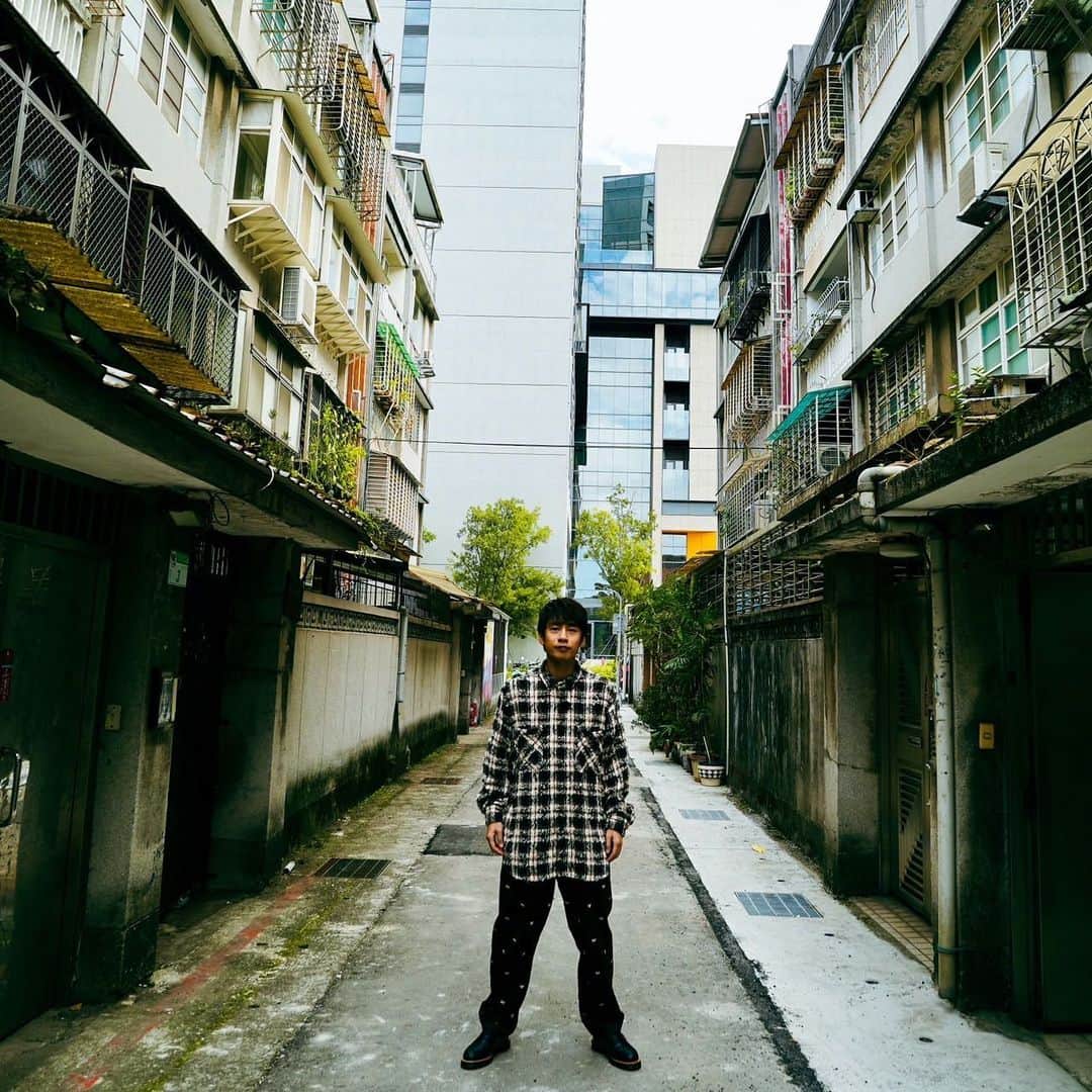 中丸雄一さんのインスタグラム写真 - (中丸雄一Instagram)「続・台湾写真。 ちょっと路地入ったところの写真ですね〜。」11月24日 21時02分 - y_nakamaru_94
